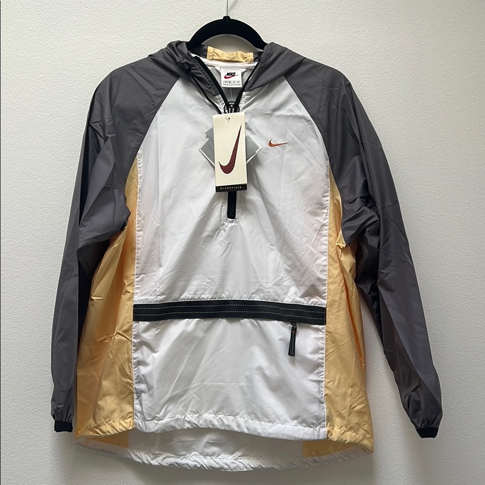 Nike Women's Gray and White Windbreaker Jacket